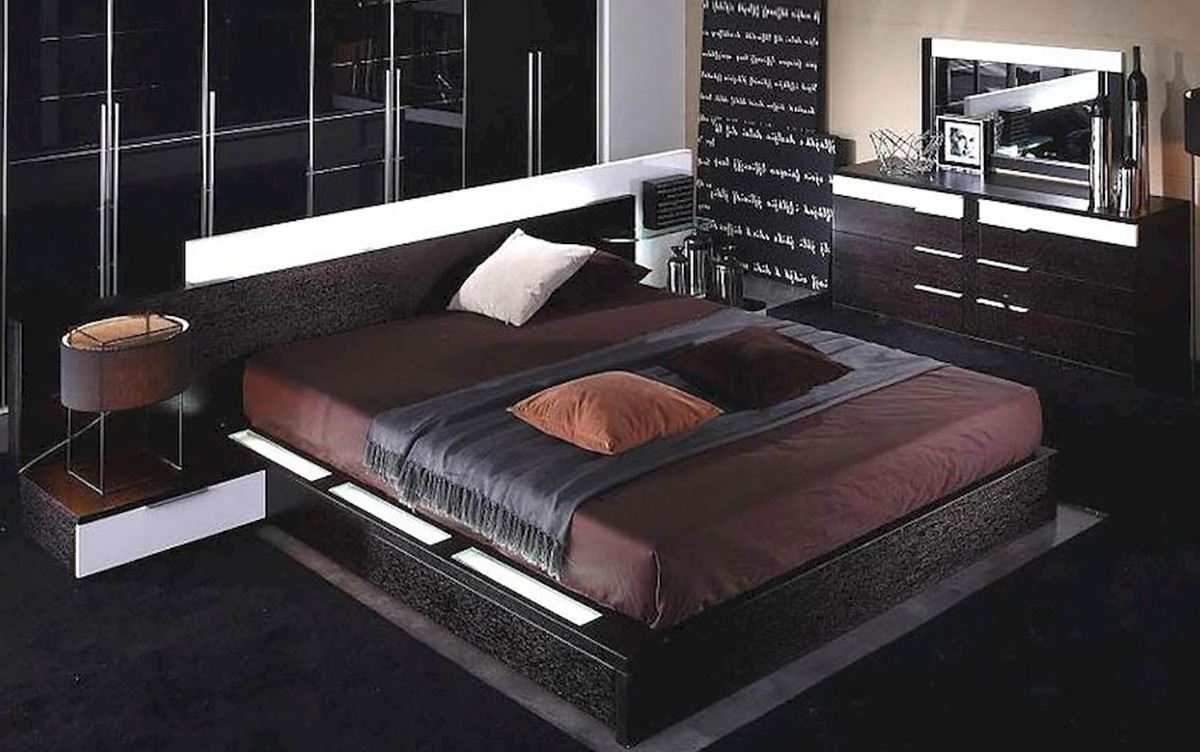 Дизайнерские кровати DB 82470
